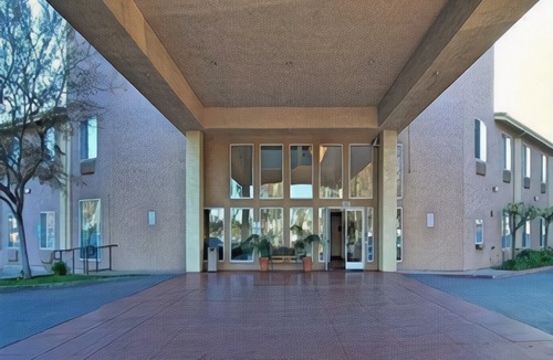 Fresno Hotel | Quality Inn & Suites Fresno Northwest