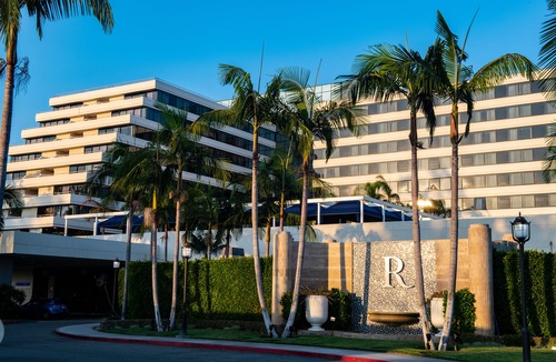 Airport Area Hotel | Renaissance Newport Beach Hotel