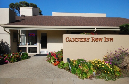 Lighthouse District Hotel | Cannery Row Inn