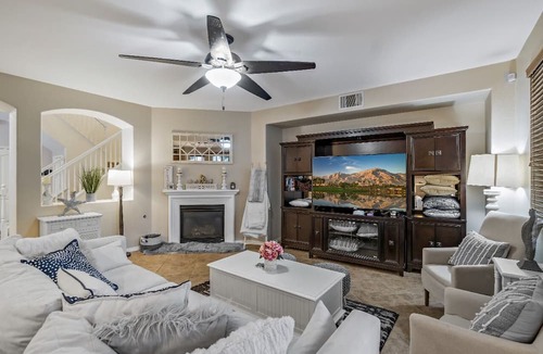 Lake Elsinore House | Kimberlys chandelier château Salt Water Pool & NEW Hot Tub