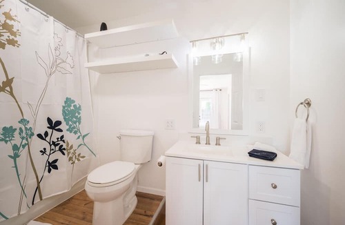 San Miguel House | Littlefield Bungalow Suite