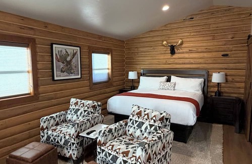 West Yellowstone Cabin | The Willows Cabins