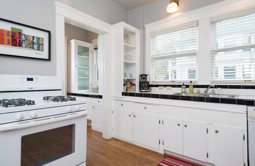 Goose Hollow Condo | Spacious Condo Near NW 23rd