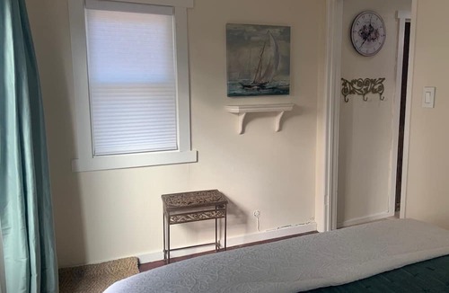 Benicia House | Cozy Benicia Cottage Downtown Benicia