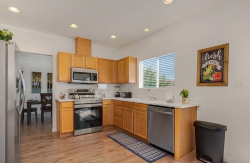 Northwest Reno House | 3x2.5 Home with Spectacular Valley Views, pet friendly.