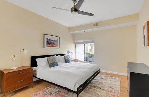 Centerville Apartment | Divine Fremont 2BR w/ Pool, BBQ & W/D, nr Restaurants, by Blueground