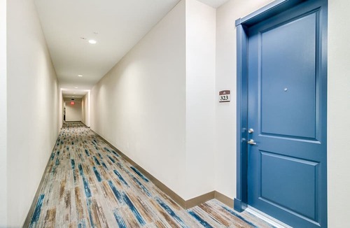 Ocotillo Condo | Resort Condo! Walk to Rest. and Bars! 30 night Min