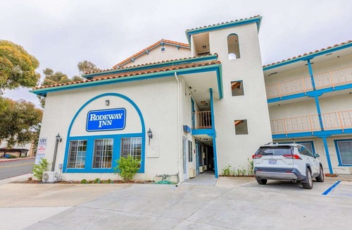 San Clemente Apartment | Suite - King Bed|Non - Smoking