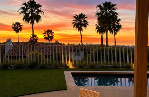 Encinitas House | Ocean View Retreat, Private Pool, Minutes to the Beach & Downtown Encinitas