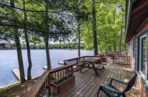 St Germain Cottage | Estrold's Cabin- Red Oak Cabin