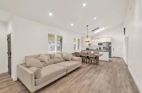 Rancho Cucamonga House | Charming 3-bedroom house with AC, WiFi in lovely Rancho Cucamonga