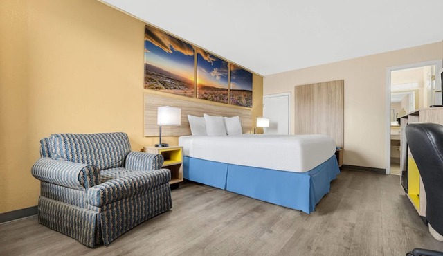 Days Inn by Wyndham Fort Wayne in Fort Wayne