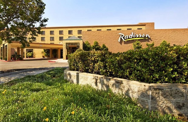 Radisson Hotel Santa Maria