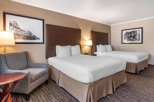 Garden Court Inn 